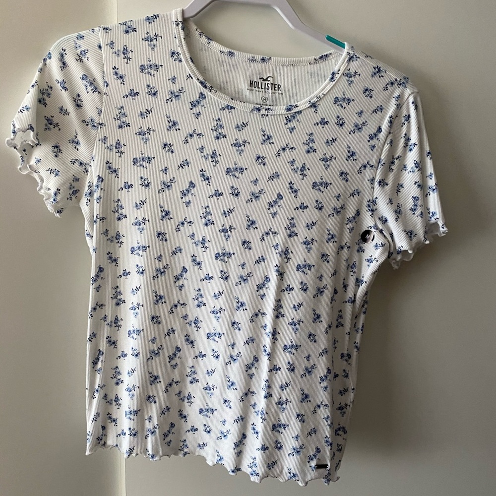 Hollister crop top